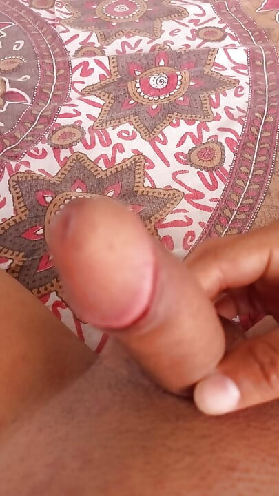 MUTH MARKE LAND KHADA KIYA KIRAN BABHI KI YAAD ME