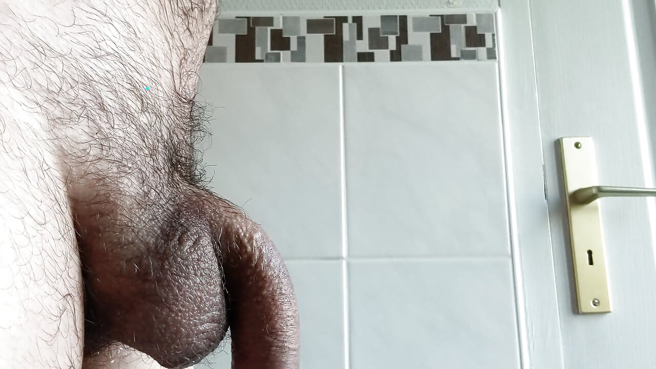 He plays with his dick when he gets out of the shower