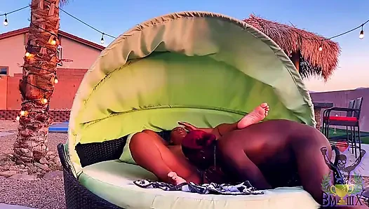 Havuz kenarında ft. shanice luv
