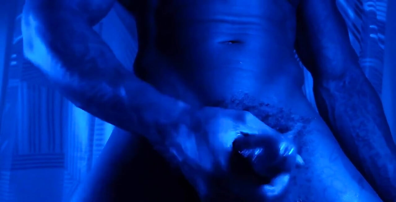 BBC Worship  (Watchmen) Tall Dark Chocolate Muscles Tattoos Hairy BBC Hallelujah Johnson Masturbating solo