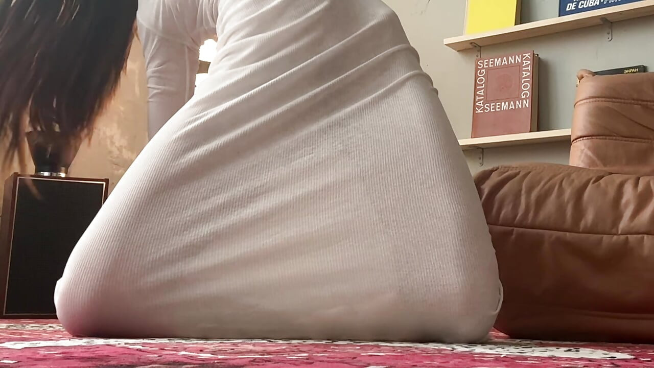 stretching transparent dress skinny