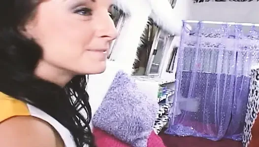 Sexy Ice Cream Scene-1_sexy Teen Brunette Gets Fucked and Facial in the Ice Cream Truck