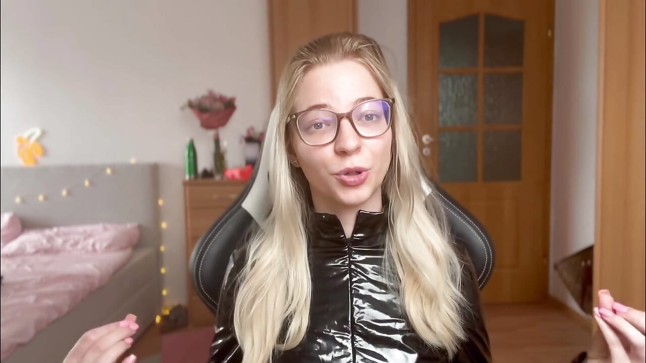 All You Need to Know About Latex Fetish (pvc, Leather)