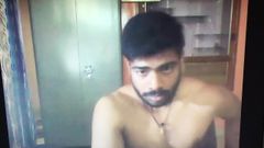 泰米尔印度男孩在摄像头上自慰鸡巴