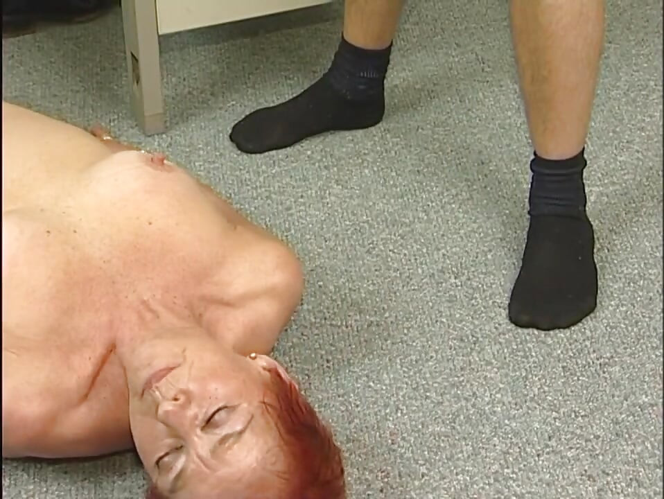 Redhead gilf having her muff fingered