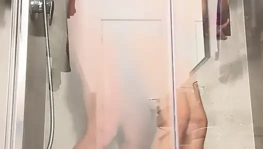 Karımla çıplak ateşli duş