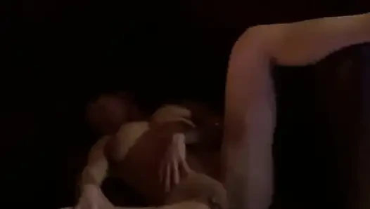 Striptis Ulang Tahunku