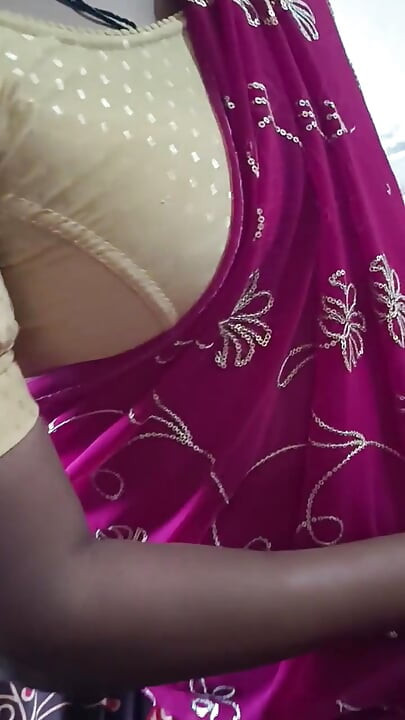 Desi Beautiful Indian Aunty Fucking with Boss Telugu Voice