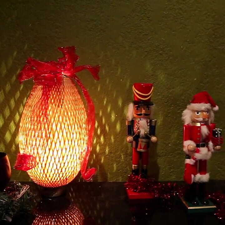 Un Crăciun electro-foarte sexy