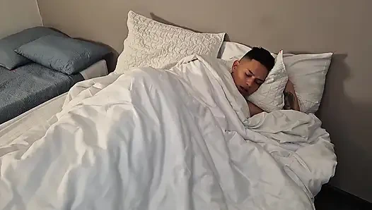 My Nymphomaniac Roommate Just Wants to Be Fucked