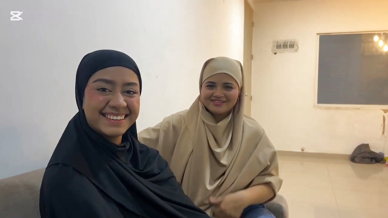 My stepbrother's visit ends up putting inexperienced Muslim women to suck cock part 1