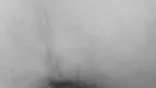 Киска с головой вниз ждет,,,