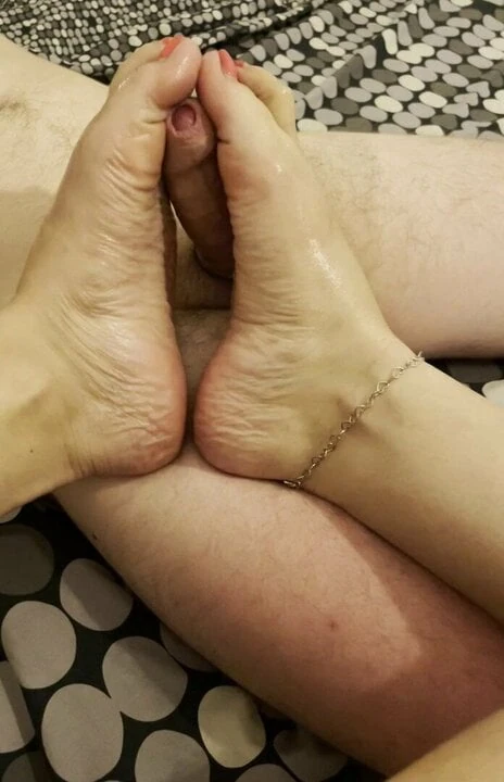 Footjob