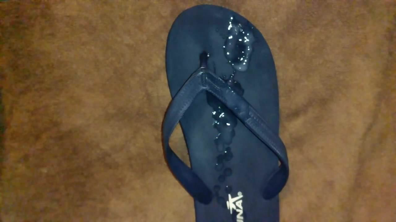 Slow motion cumshot on flip flop