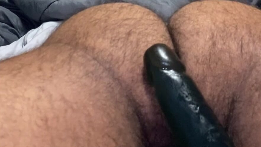 鸡巴滑出我紧致的阴户