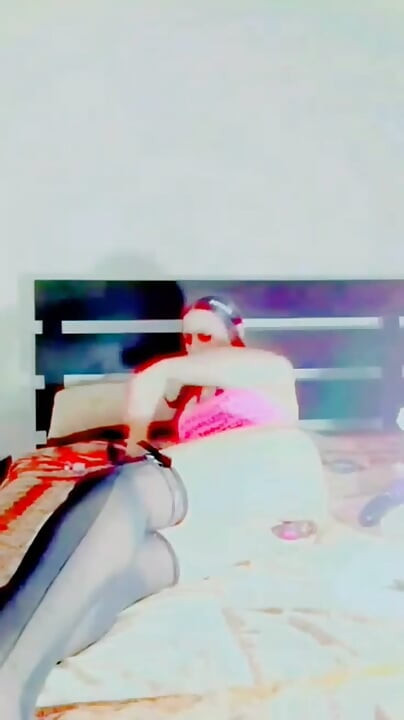 TALA HEJAZI Arabian ladyboy eat food cum