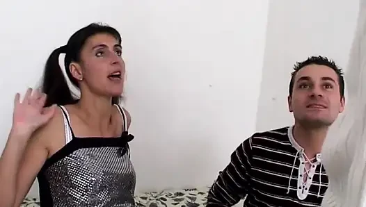 Meine stiefschwester ... mit mir und mit meinem Freund zu hause - echter italienischer amateur