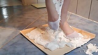 Feet Stuck in Marshmellow Trap