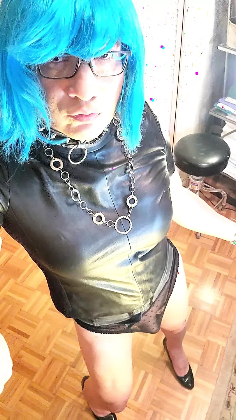 La cazzo blu kandi agitare nella sua pelle e pizzo
