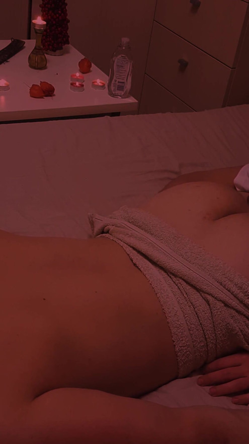 horny masseuse loves to SUCK my cock - THROABBING ORGASM, mouth cum | Clip 1