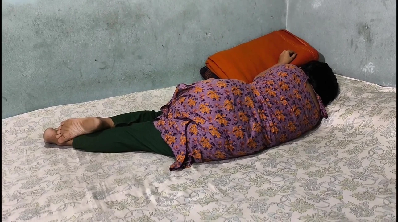 First Time Fuck Village Aunty At Storeroom bangla