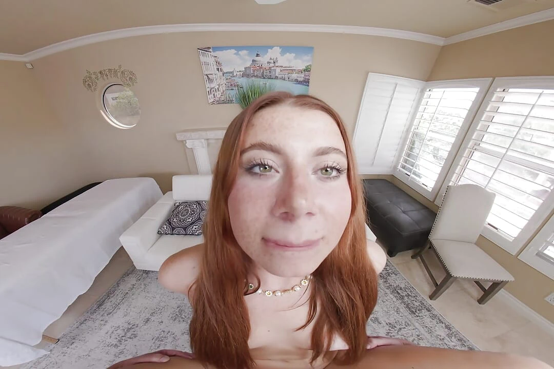 Stella Lux是一个拥有惊人身体的真正美女