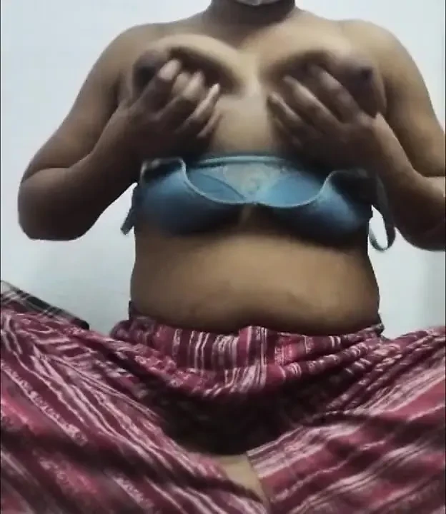 Today, Bhabhi wants to have a lot of sex, comment