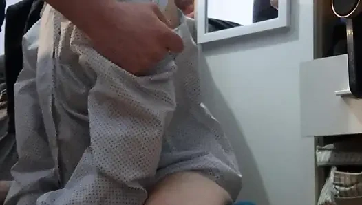 Ketika Milf nakal, Tuan bahagia di dalam.