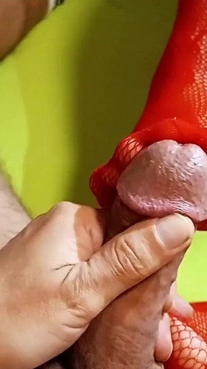 Sexy Red Lingerie Footjob - LittleMissMiniFeet | Clip 2