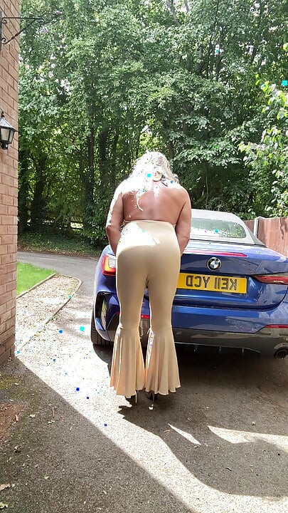 Sexy Crossdresser kellycd2022 in gold stretchy catsuit and heels