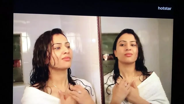 Hot seductive house wife moaning tribute1.0