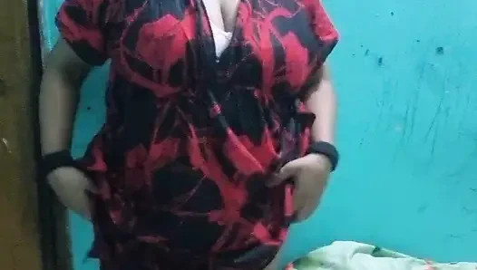 Соло-искушение осмелиться наблюдать за горячим Бангладеш