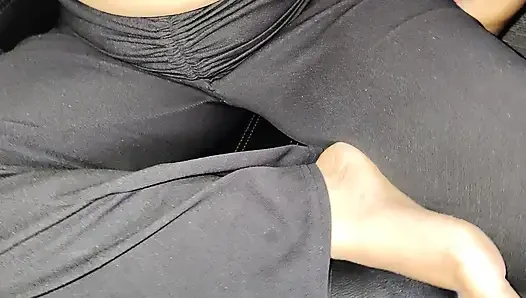 Guru sekolah desi yang cantik menyetubuhi memek sempit hindi audio xxx, guru panas desi India ingin kontol besar di memeknya yang sempit