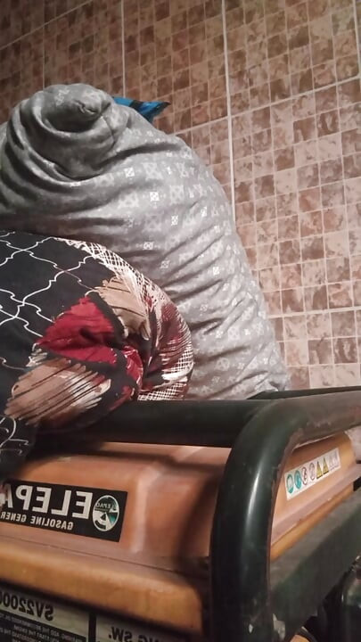 Kötü adam mastürbasyon yapıyor