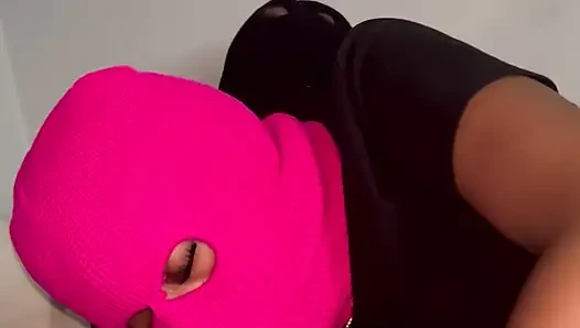 Sucking on daddy’s big dick