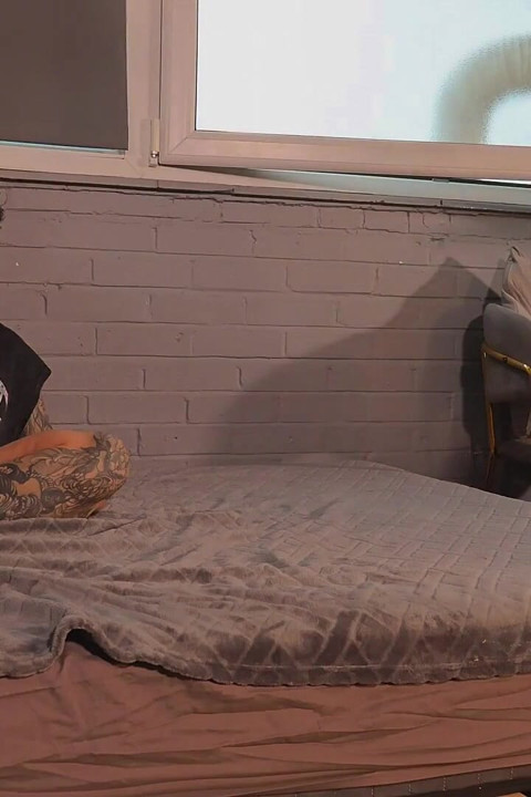 Squirt Drinking Cuckold Lesbian Switch Fuck