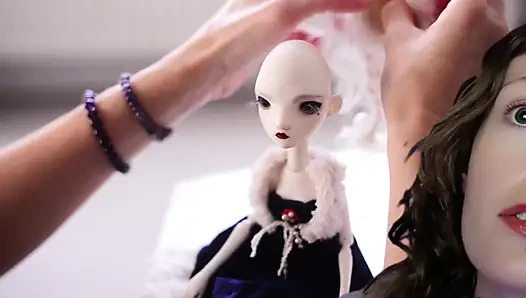 Budak seks penata rambut alami lagi asik muasin memeknya dengan nikmat