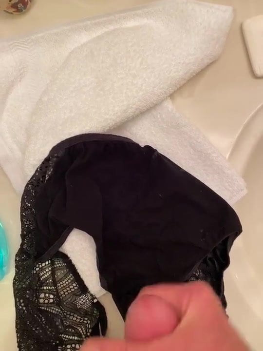 Daddy making his cumslut wear my cum to dinner!!