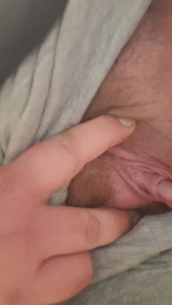 Ftm plays with his big Clitoris, always wet and horny.
