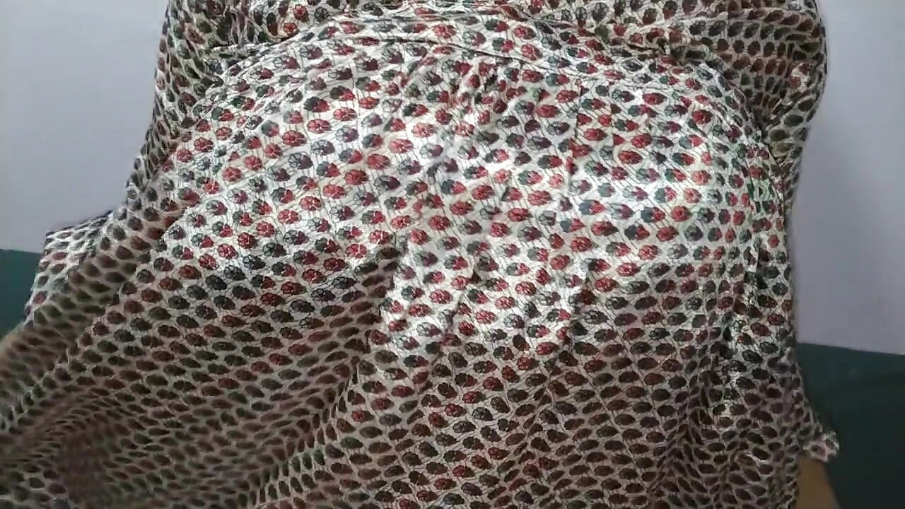 Curvy Asian Girl Showing Big Boobs and Ass Hole