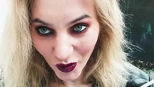 Sissy cashpulatrix