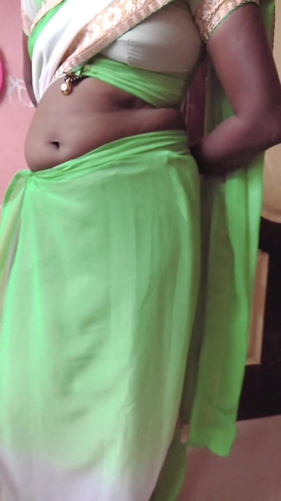 Desi Tamil Slut Wife Renu No Bra Blouse & No Panty Petticoat Saree Tease for Secret Lover! Indianhotwifex