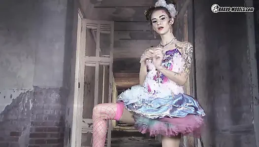 423 - Adelle Unicorn