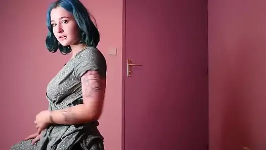 İşte yeni ofisimde çektiğim ilk video! Yolda dildo ve vibratör!!