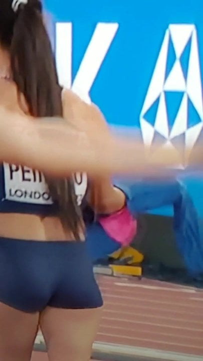 Peinado Venezuela track ass slo mo