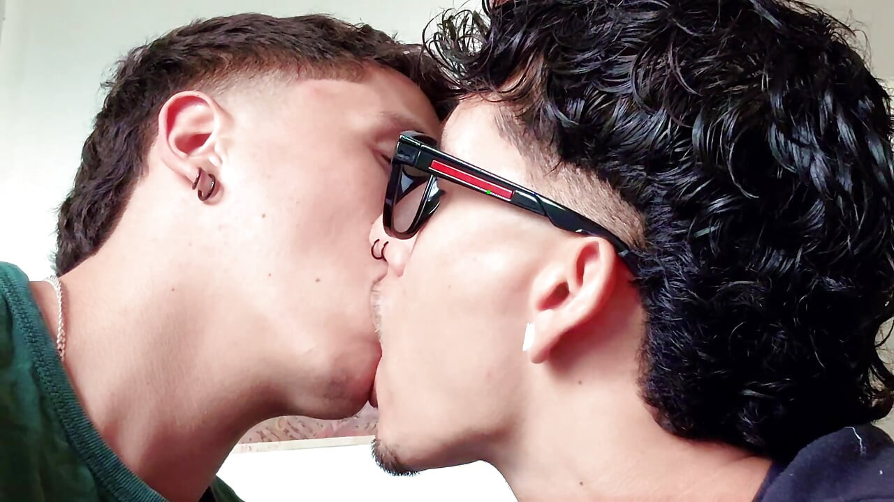 He likes to suck slowly to feel every inch of cock in his mouth