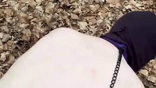 Demütigung im Wald...