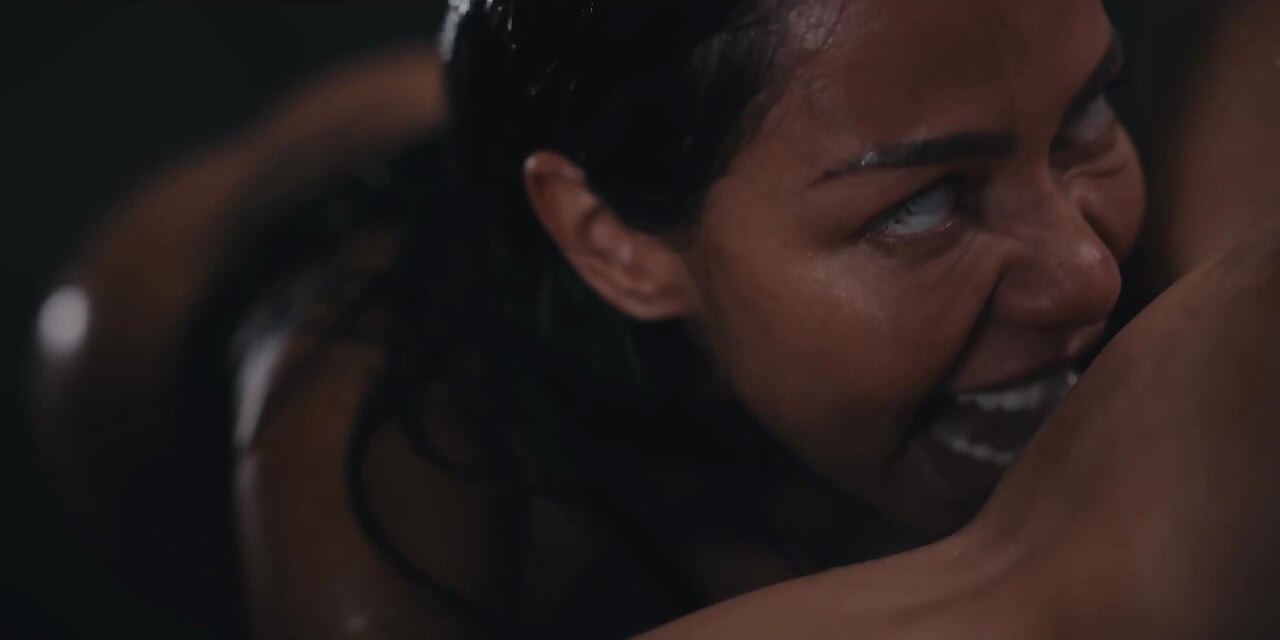 Apocalyptic Alien Parasite - Seks Pengendalian Pikiran Lesbian Kulit Hitam & Lesbian Rambut Merah