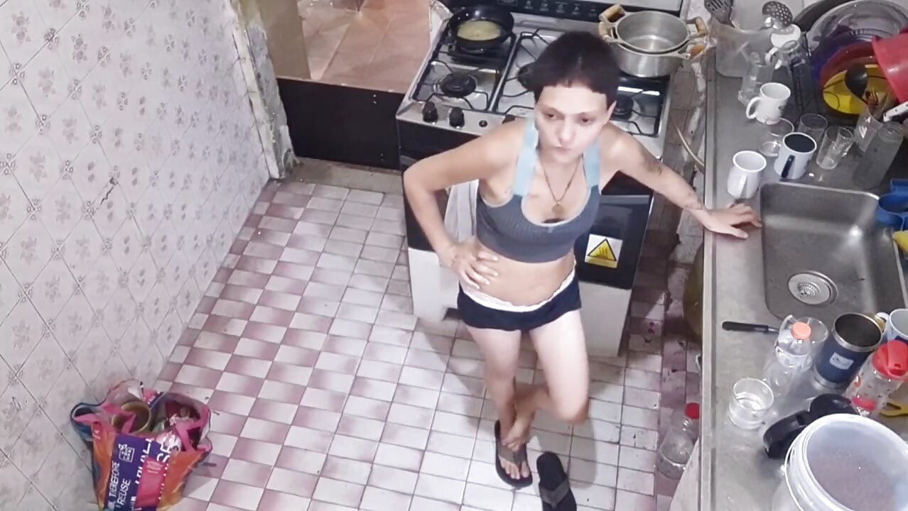在屁股裡吃他們的屁股