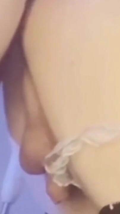 Momento iconico da "La puttana femboy delle pulizie viene scopata"